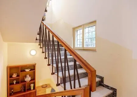 Centro Storico Con Garage Incluso, Da Kathy Apartamento Desenzano del Garda