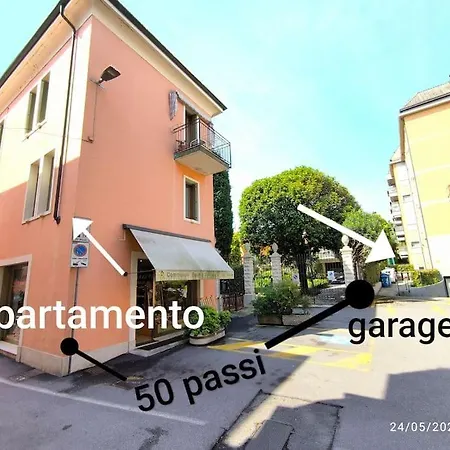Centro Storico Con Garage Incluso, Da Kathy * Desenzano del Garda